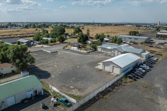 1927 S Garfield Rd, Airway Heights, WA 99001