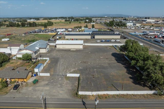 1927 S Garfield Rd, Airway Heights, WA 99001