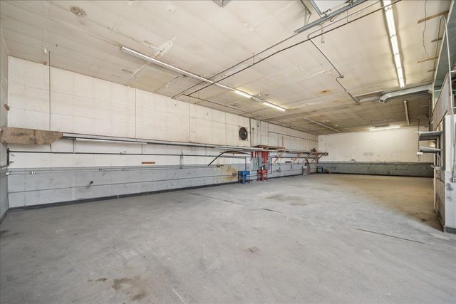 1927 S Garfield Rd, Airway Heights, WA 99001