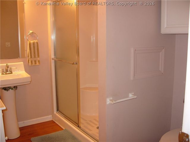 717 5th Avenue, Montgomery, WV 25136