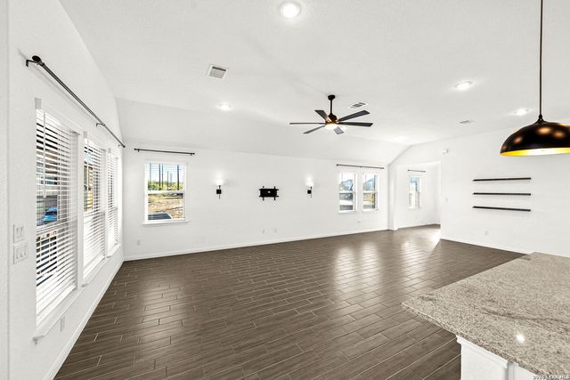 2607 Banditos Ridge, San Antonio, TX 78245