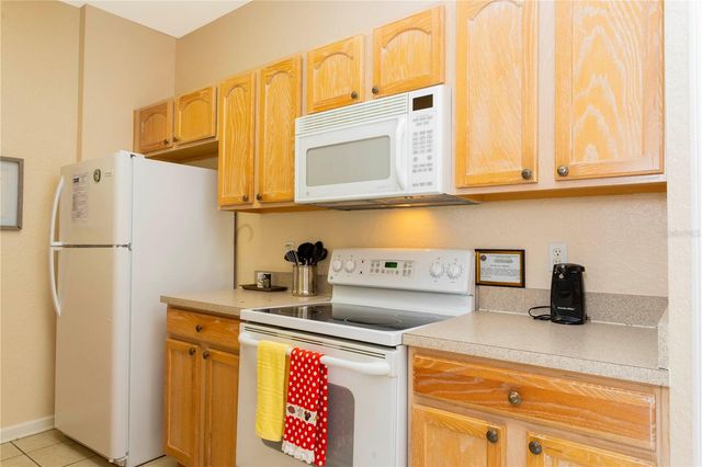 2813 ALMATON LOOP 301, Kissimmee, FL 34747