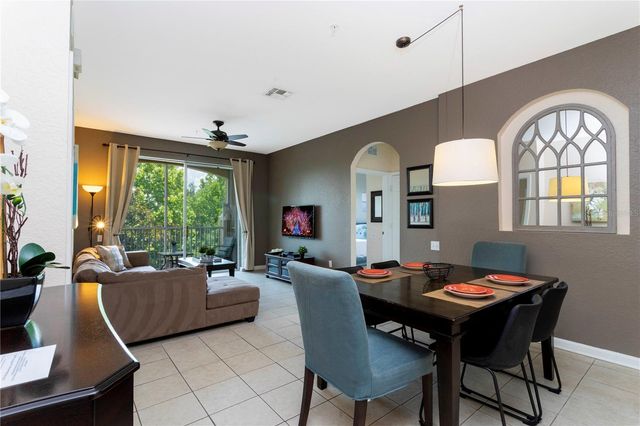 2813 ALMATON LOOP 301, Kissimmee, FL 34747