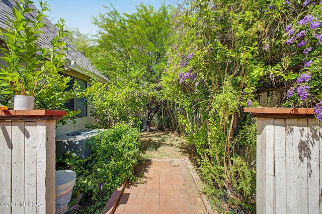 1138 N Wilson Avenue, Tucson, AZ 85719