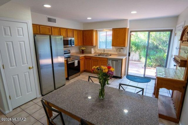 1138 N Wilson Avenue, Tucson, AZ 85719