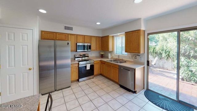 1138 N Wilson Avenue, Tucson, AZ 85719