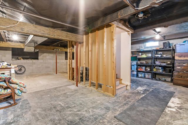 208 Longboat Avenue, Beachwood, NJ 08722
