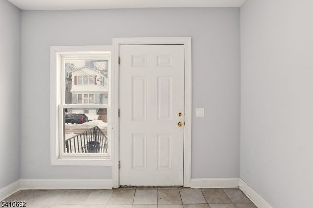 78 Monticello Ave, Newark City, NJ 07106