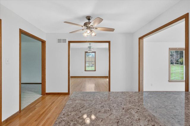 68 LAUREN LN, Coatesville, PA 19320