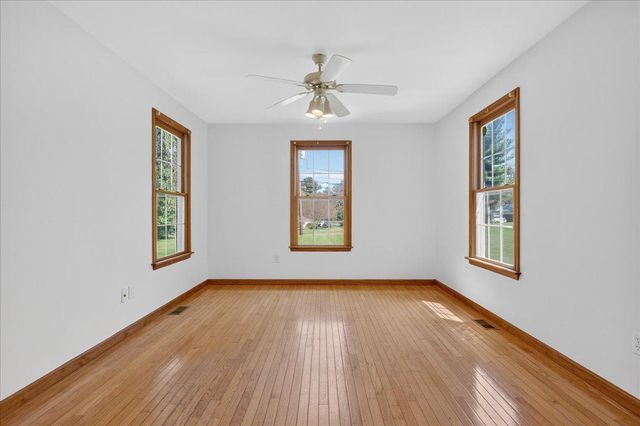 68 LAUREN LN, Coatesville, PA 19320