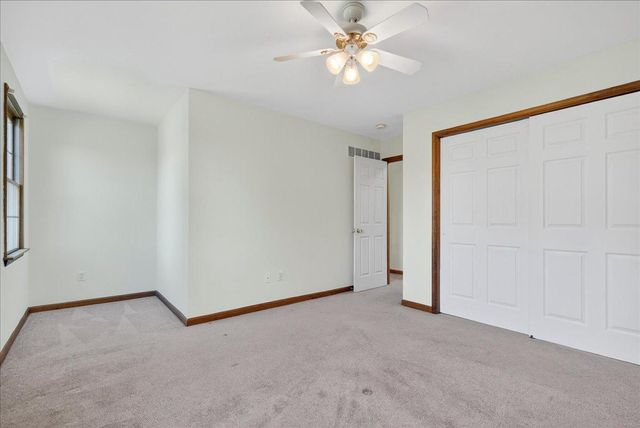 68 LAUREN LN, Coatesville, PA 19320