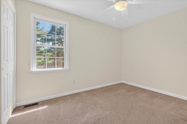 68 LAUREN LN, Coatesville, PA 19320