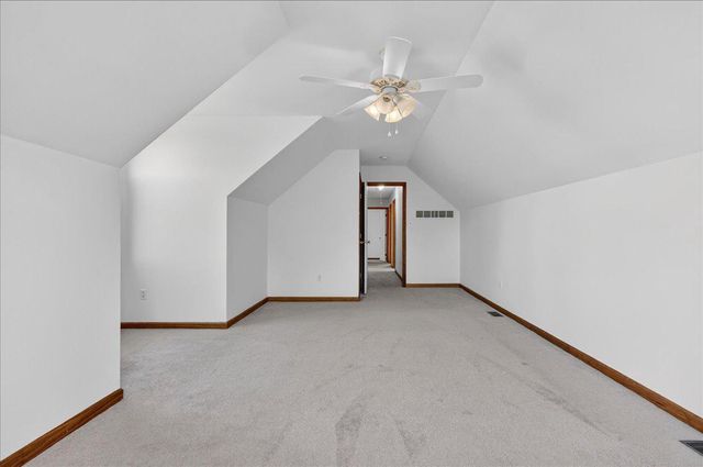 68 LAUREN LN, Coatesville, PA 19320