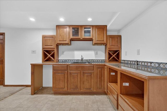 68 LAUREN LN, Coatesville, PA 19320