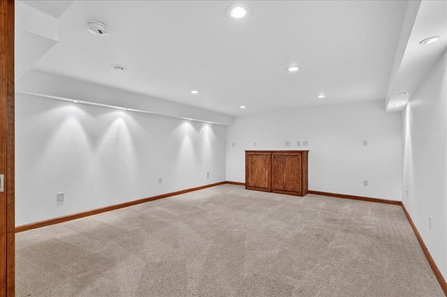 68 LAUREN LN, Coatesville, PA 19320