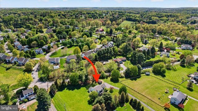 68 LAUREN LN, Coatesville, PA 19320