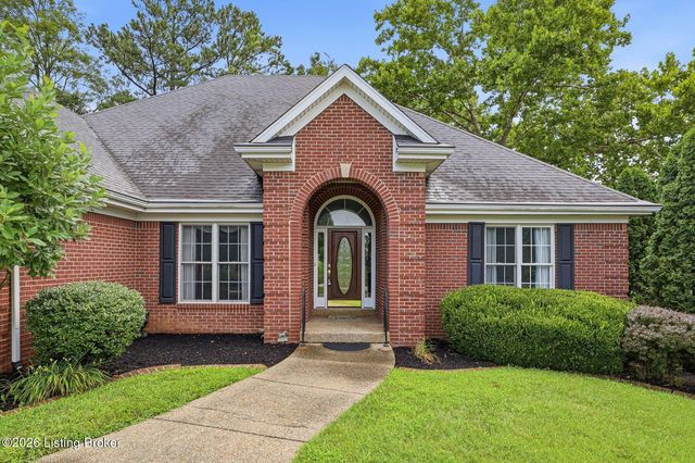 417 Landis Lakes Ct, Louisville, KY 40245
