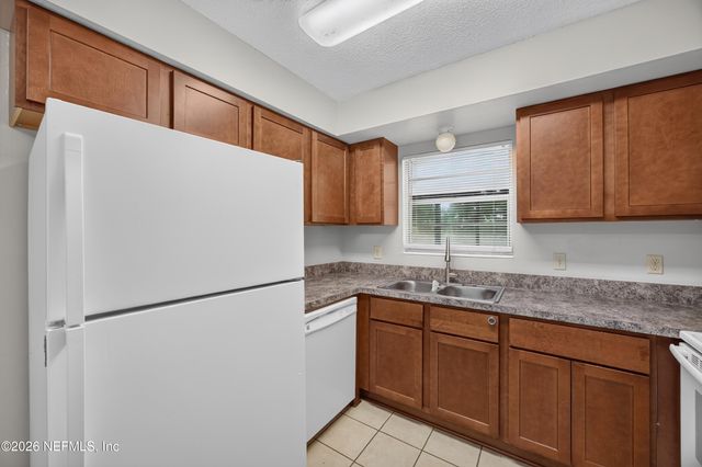 12351 CONDOR Drive, Jacksonville, FL 32223