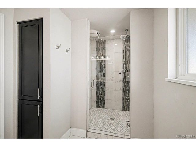 6939 S Syracuse Ct, Centennial, CO 80112