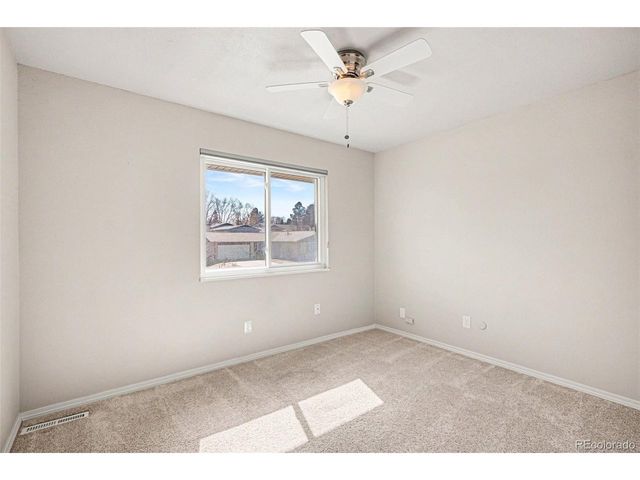 6939 S Syracuse Ct, Centennial, CO 80112