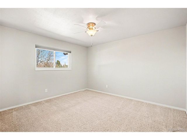 6939 S Syracuse Ct, Centennial, CO 80112