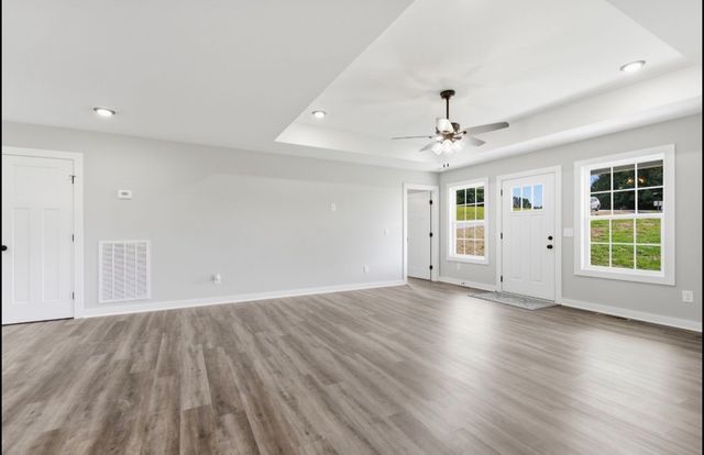 118 Brush Creek Circle, Brush Creek, TN 38547