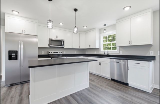 118 Brush Creek Circle, Brush Creek, TN 38547