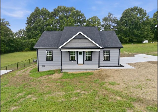 118 Brush Creek Circle, Brush Creek, TN 38547