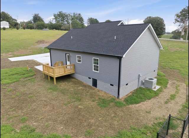 118 Brush Creek Circle, Brush Creek, TN 38547