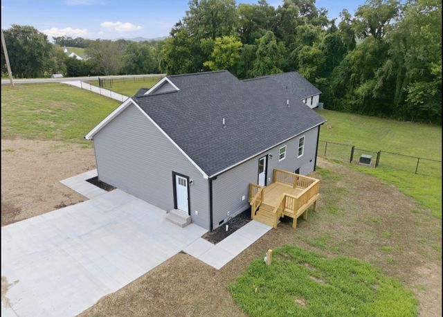 118 Brush Creek Circle, Brush Creek, TN 38547
