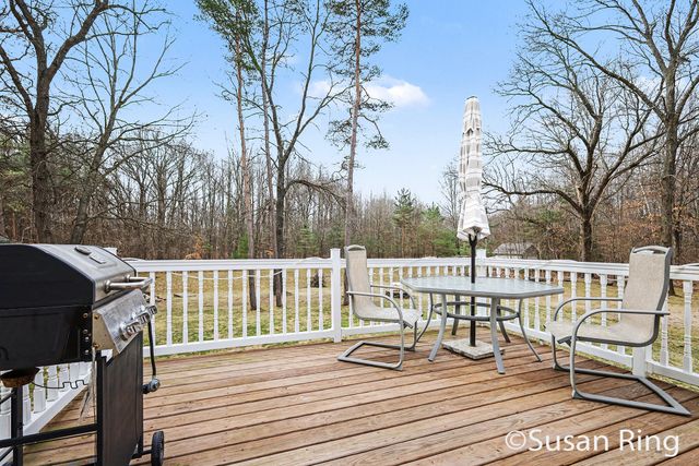 1004 Tibalew Drive Nw, Algoma Twp, MI 49345