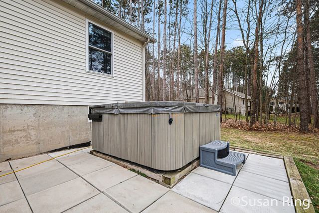 1004 Tibalew Drive Nw, Algoma Twp, MI 49345