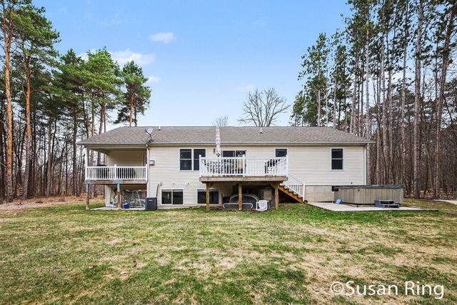 1004 Tibalew Drive Nw, Algoma Twp, MI 49345