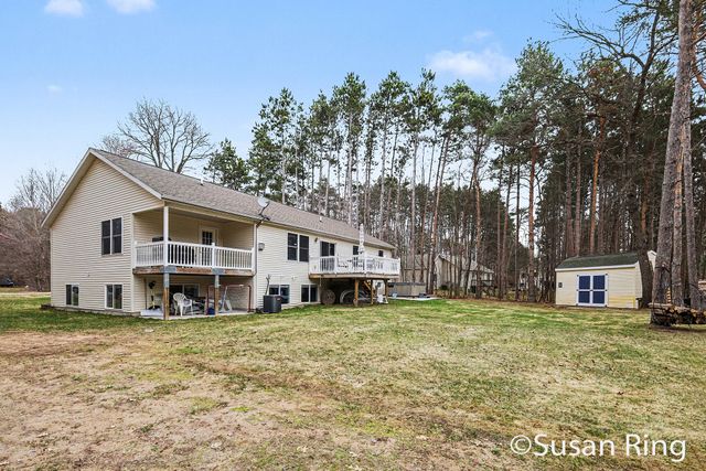 1004 Tibalew Drive Nw, Algoma Twp, MI 49345