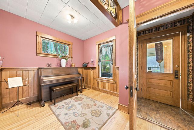 5136 43rd Avenue S, Minneapolis, MN 55417