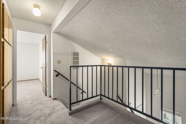 1675 Round Mountain Circle, Sparks, NV 89434