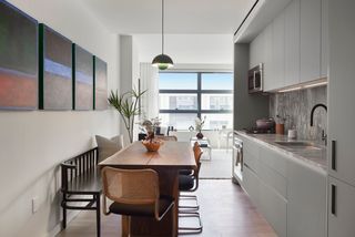 547 W 47TH Street # 101, New York City, NY 10036