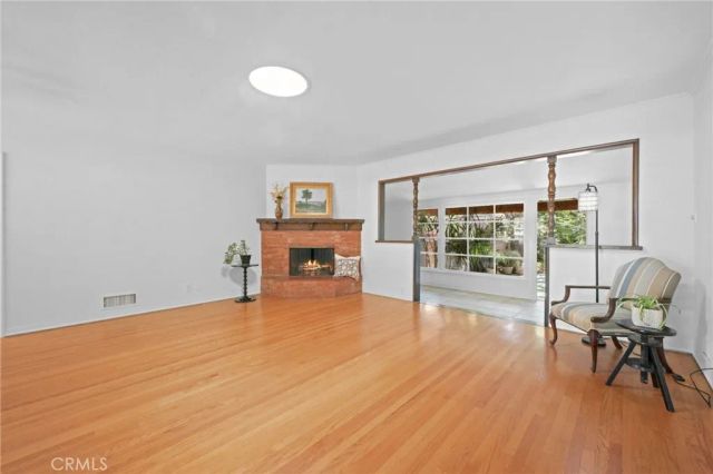 2310 Poinsettia, Santa Ana, CA 92706