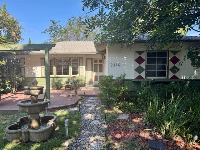 2310 Poinsettia, Santa Ana, CA 92706