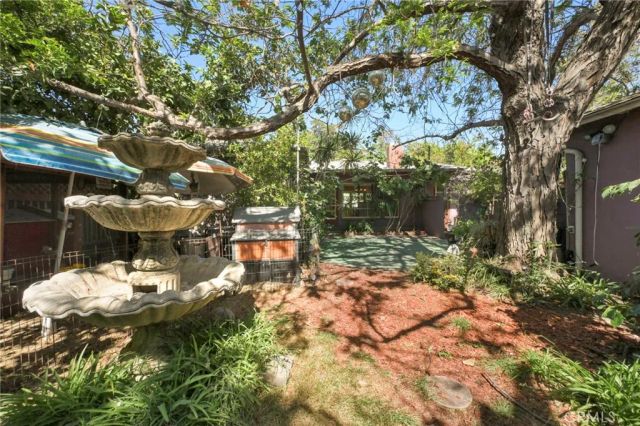 2310 Poinsettia, Santa Ana, CA 92706