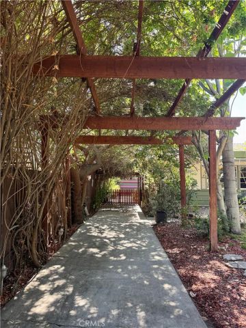 2310 Poinsettia, Santa Ana, CA 92706
