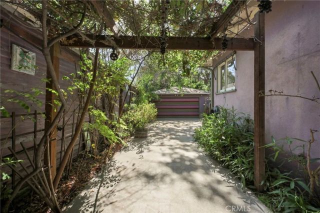 2310 Poinsettia, Santa Ana, CA 92706