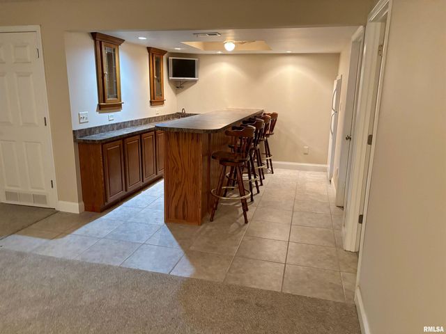 2017 Cory Drive, Springfield, IL 62702