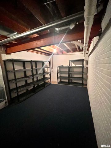 2017 Cory Drive, Springfield, IL 62702