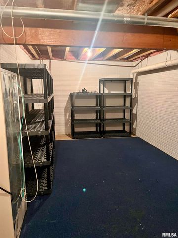 2017 Cory Drive, Springfield, IL 62702