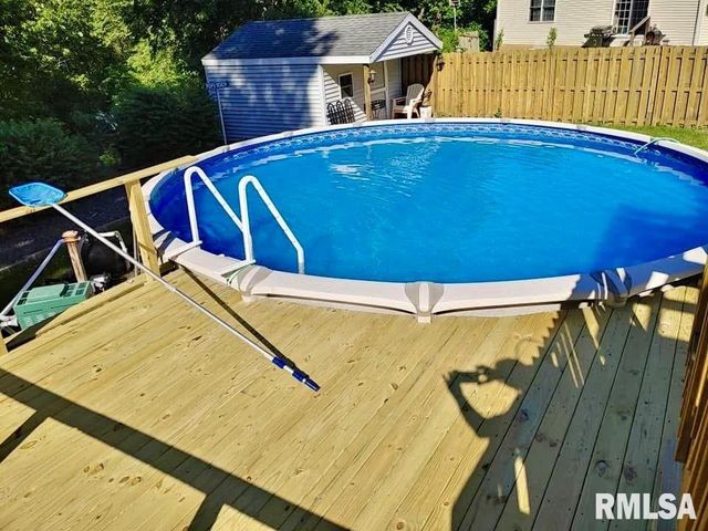 2017 Cory Drive, Springfield, IL 62702