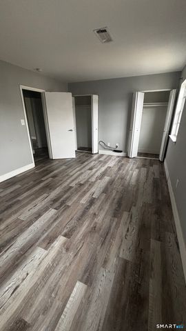 50 Greenhouse Road 33C, Bridgeport, CT 06606