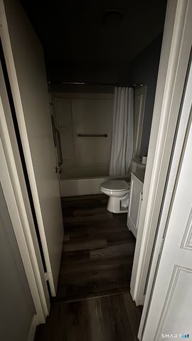 50 Greenhouse Road 33C, Bridgeport, CT 06606