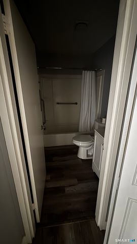 50 Greenhouse Road 33C, Bridgeport, CT 06606