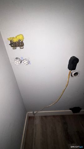 50 Greenhouse Road 33C, Bridgeport, CT 06606